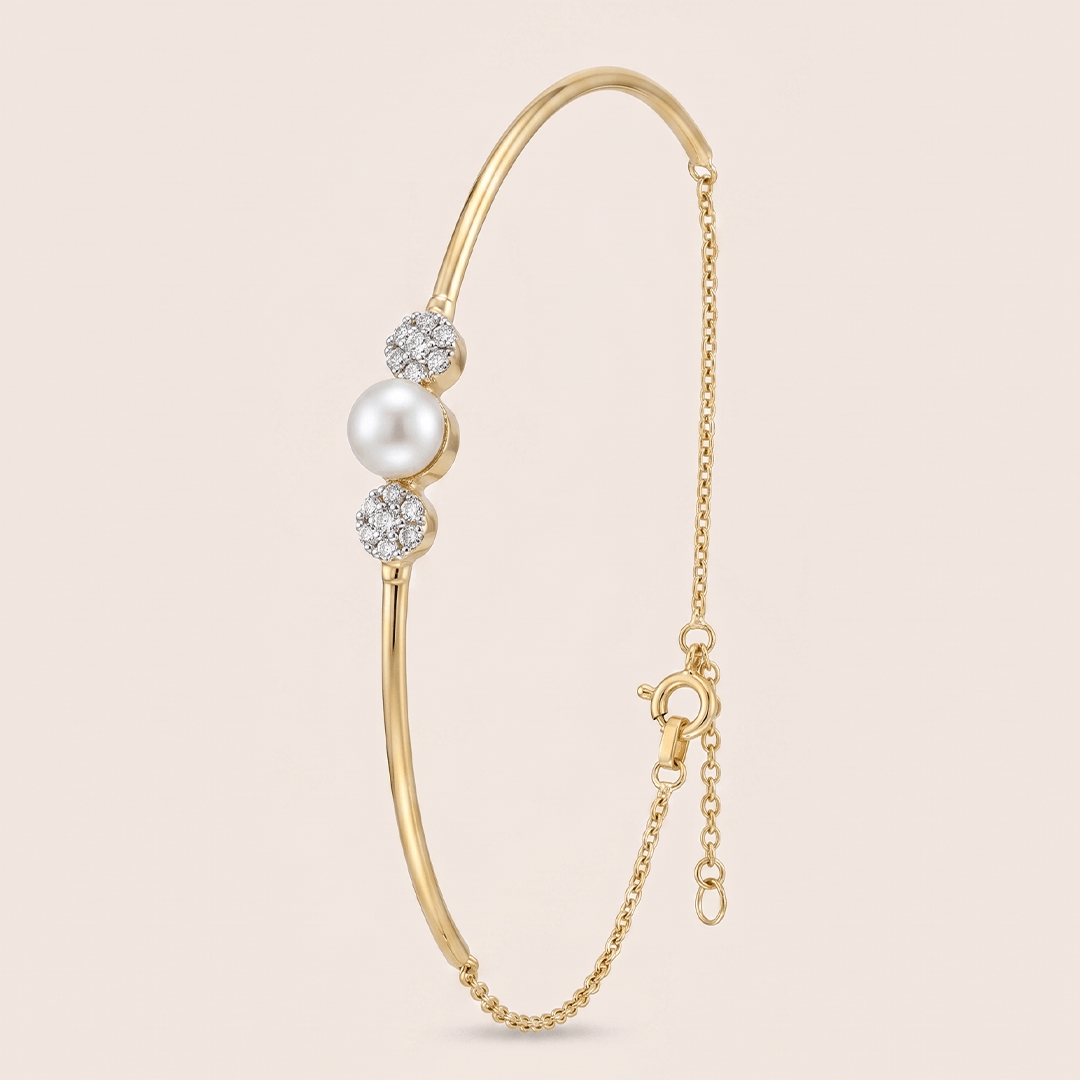 Elegant Pearl and Diamond Cluster Chain Bangle in 18K Yellow Gold