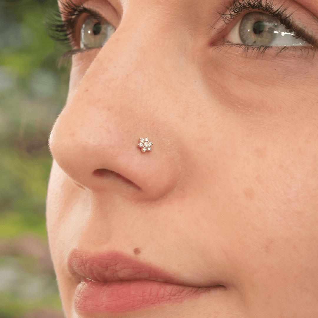 Brilliant Diamond Floral Bloom Nose Pin in 18K Yellow Gold