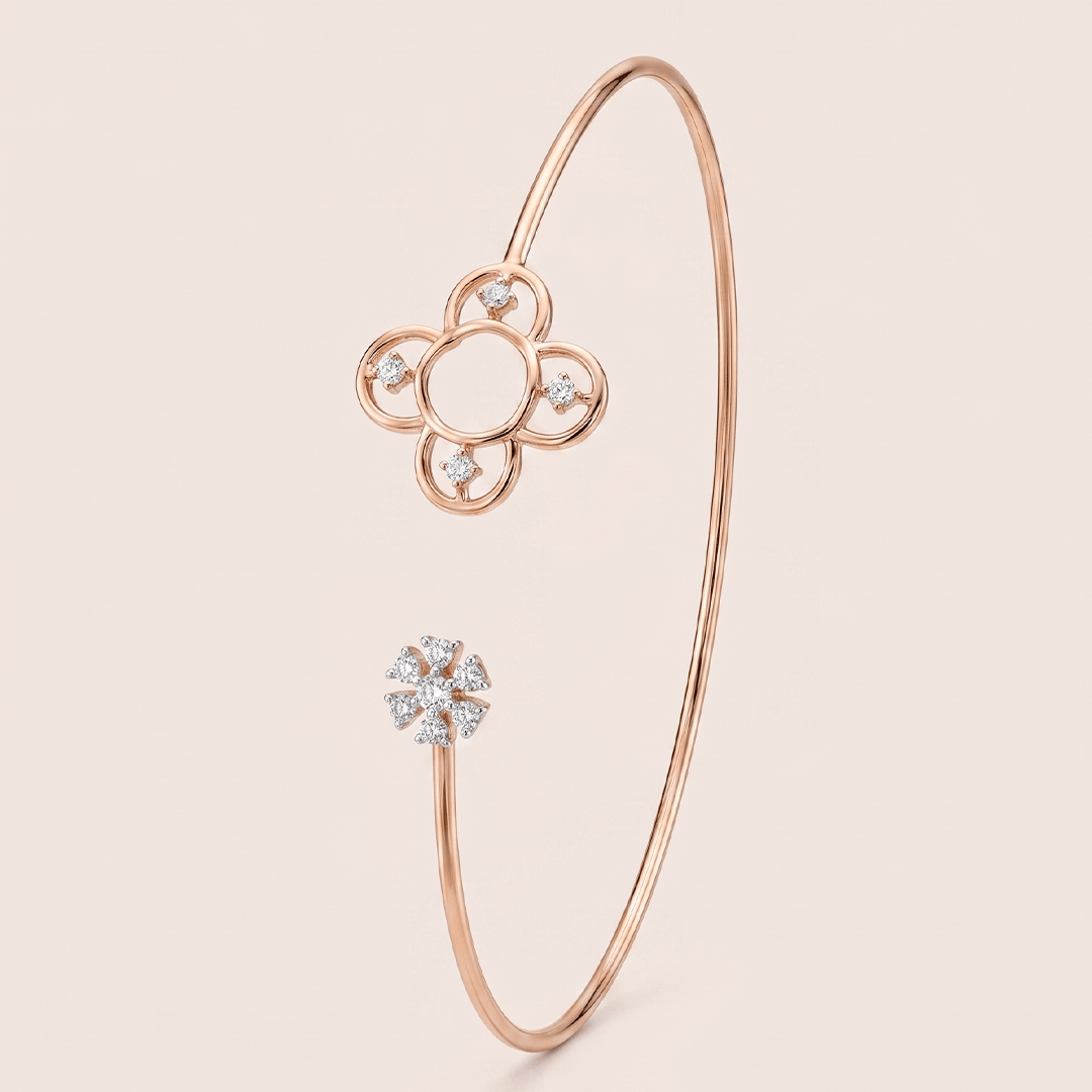 Elegant Diamond Floral Quatrefoil Openable Bangle in 18K Rose Gold