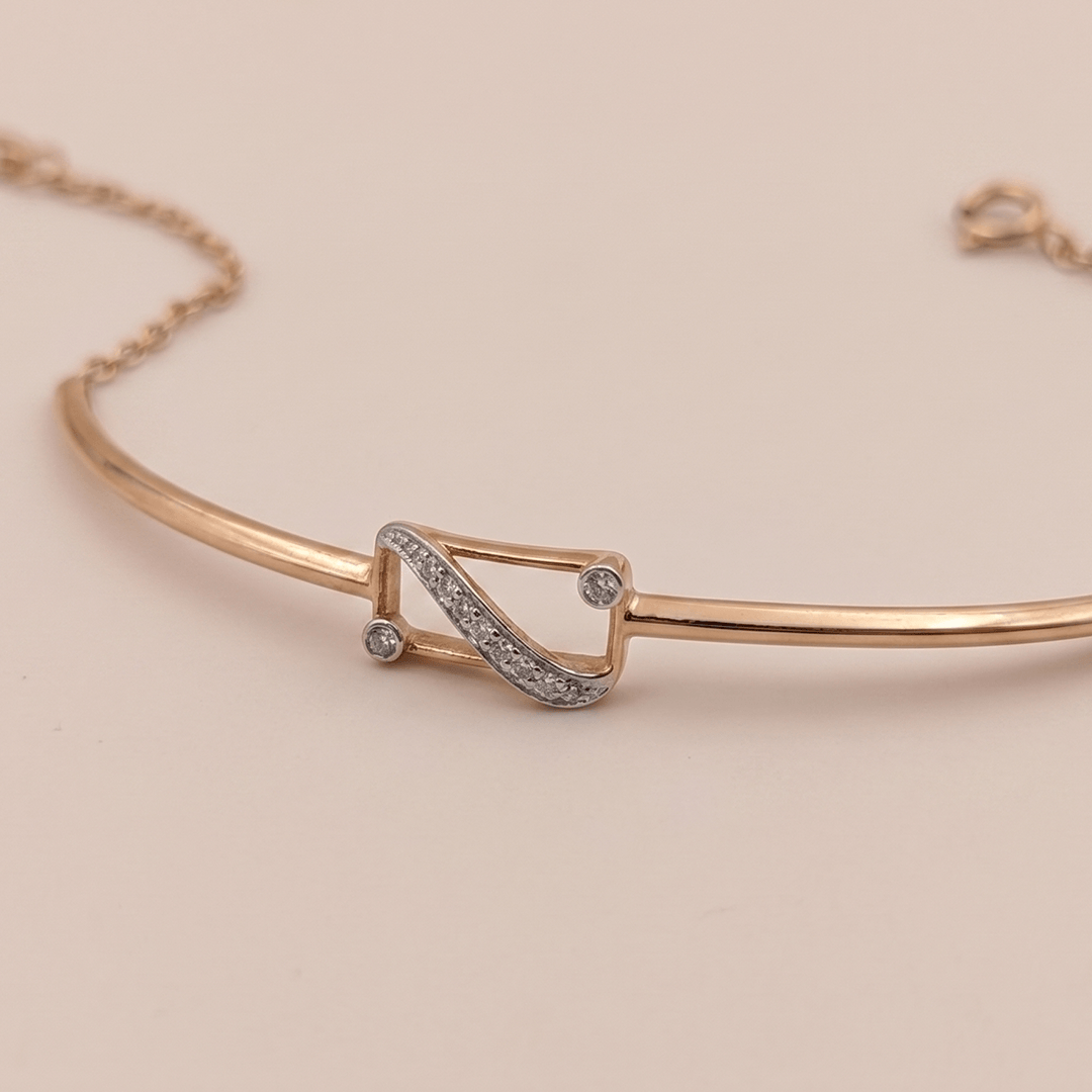 Modern Diamond Abstract S-Curve Chain Bangle in 18K Rose Gold