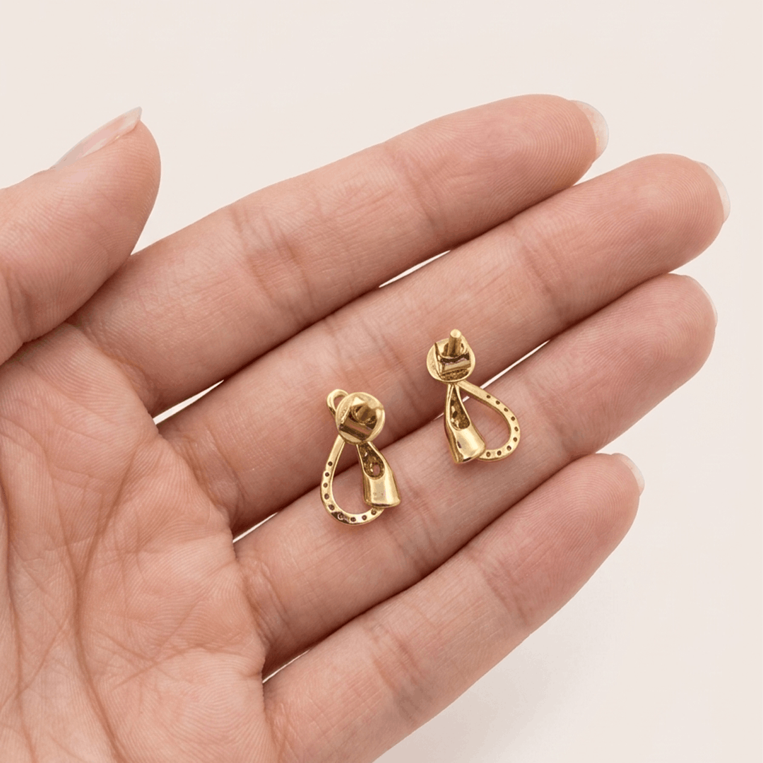Sculpted Ribbon Twist 18K Yellow Gold Diamond Stud Earrings