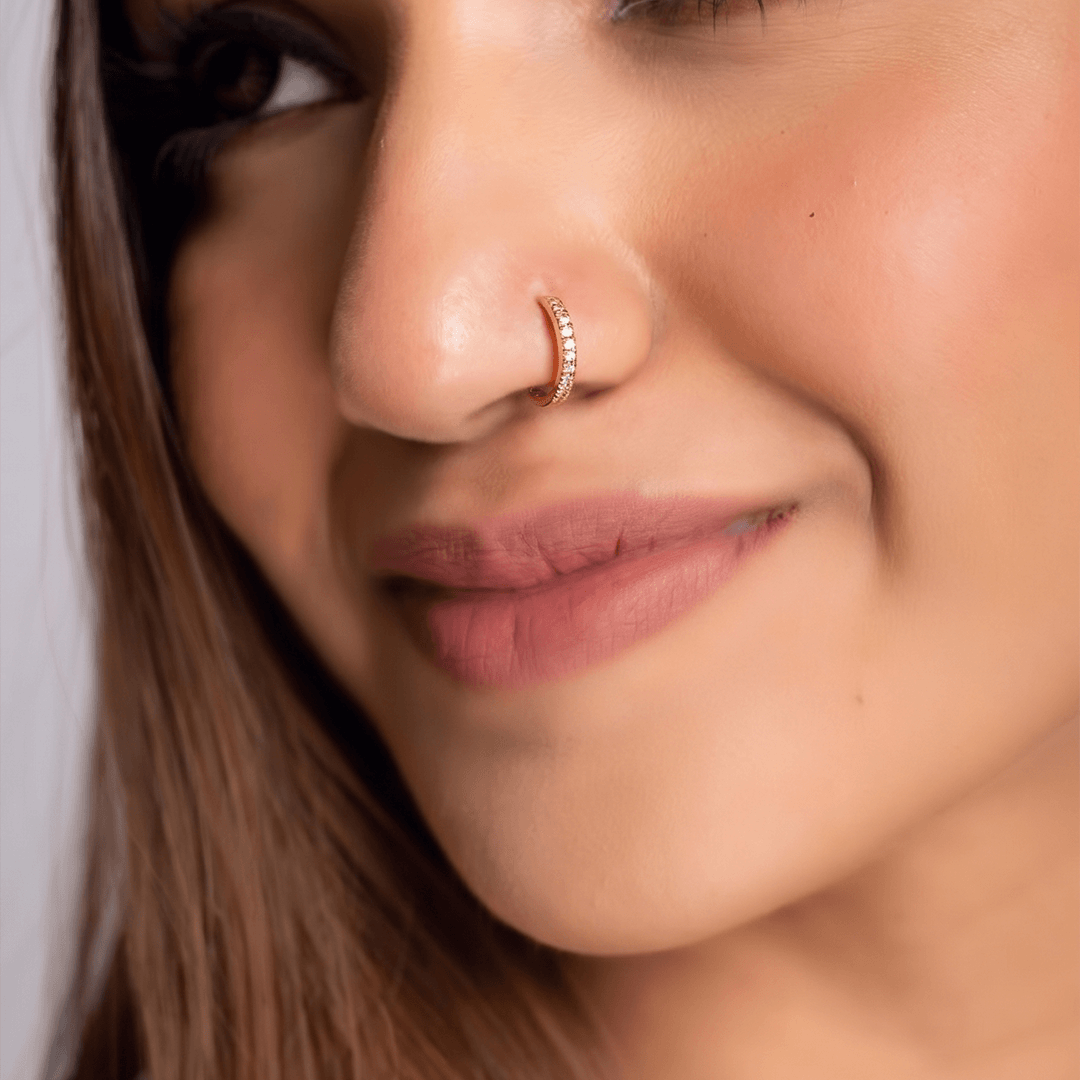 Classic seven diamond hoop nose pin in 18k yellow gold