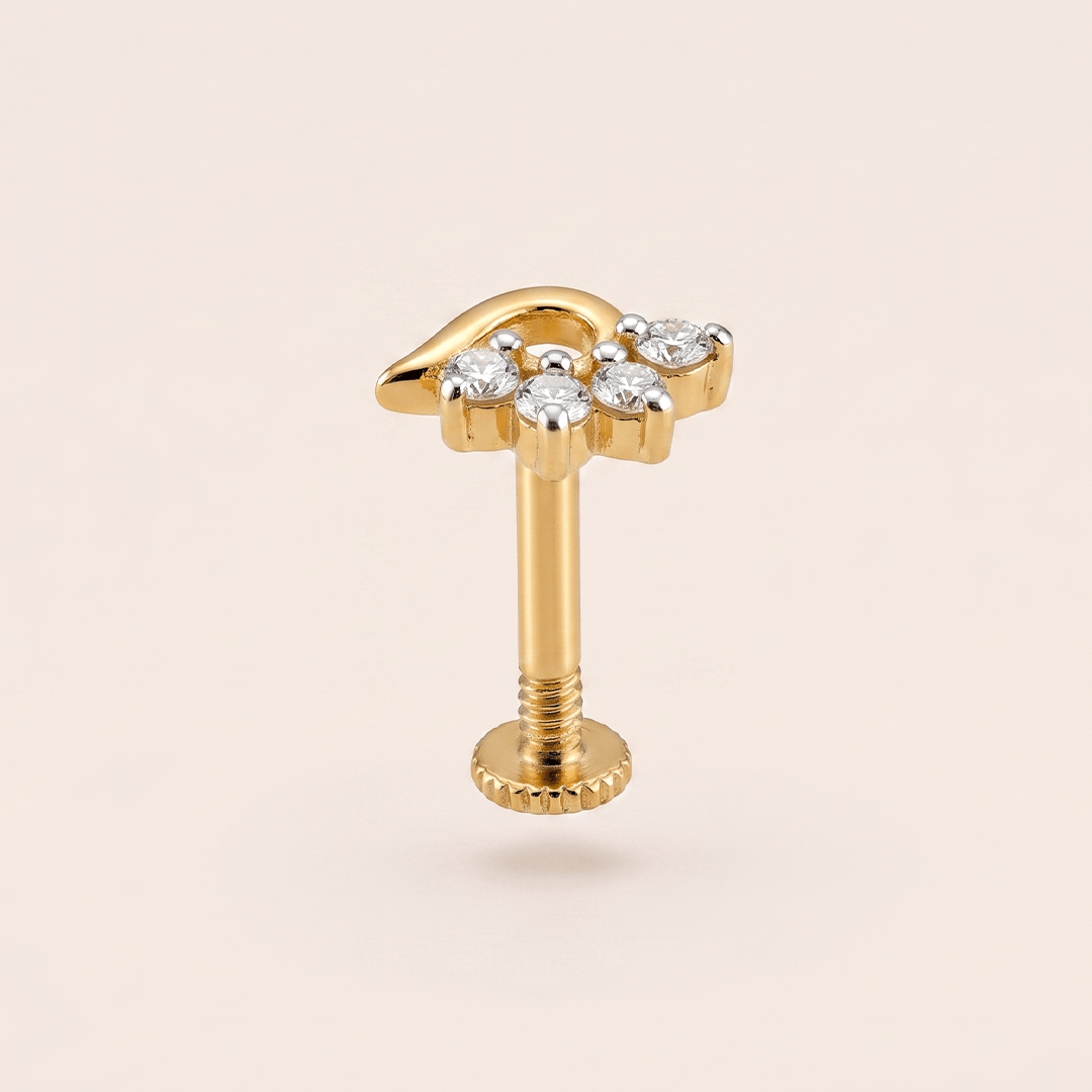 Elegant Swirl Diamond Cluster Nose Pin in 18K Yellow Gold